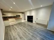 2 Bed Flat, Sunnyside, L8