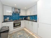 2 bed Flat To Let