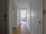 2 bed Flat To Let, Guide Price £1,750 pcm