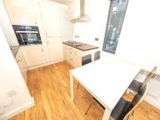 2 bed flat to let in Liverpool