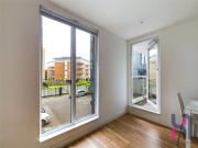 2 bed flat to let in Manchester in The Exchange, 8...