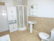 2 bed flat to rent