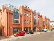 2 Bed Flat to rent