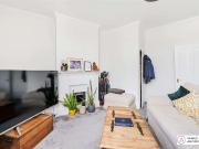 2 bed flat to rent in Barnes high street, Barnes, SW13 |...