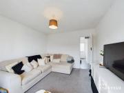 2 bed flat to rent in Canterbury Street, Gillingham, ME7