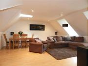 2 bed flat to rent in Charter Gate, RH16, Haywards Heath