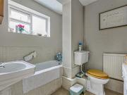 2 bed flat to rent in Elm Road, East Sheen, SW14 | James...