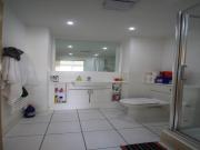 2 bed flat to rent in fathom court, 2 basin approach