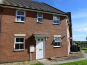 2 bed flat to rent in Gladiator Close, NN4, Northampton