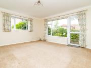 2 bed flat to rent in Grosvenor Road, Bournemouth, BH4