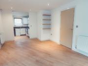 2 bed flat to rent in Hampden Crescent, Bracknell,...