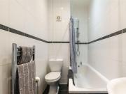 2 bed flat to rent in Heaton Grove, Newcastle Upon Tyne, NE6