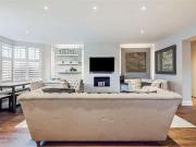 2 bed flat to rent in Highlands Heath, Putney SW15 |...