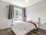 2 bed flat to rent in Horne Way, Putney SW15 | James...