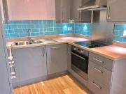 2 bed flat to rent in Market Street, RG12, Bracknell