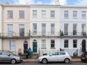 2 bed flat to rent in Montpellier Terrace, GL50, Cheltenham