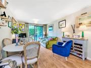 2 bed flat to rent in Putney Hill, Putney, London. |...