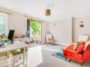 2 bed flat to rent in Rocks Lane, Barnes, SW13 | James...