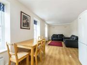 2 bed flat to rent in Roehampton High Street, Roehampton...