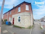 2 bed flat to rent in Rossmore Road, Poole, Dorset, BH12 2HN