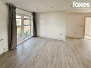 2 bed flat to rent in Stabler Way, Poole, Dorset, BH15 4FJ