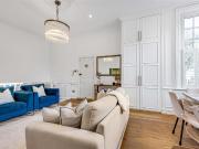2 bed flat to rent in Upper Richmond Road, London |...