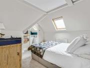 2 bed flat to rent in Upper Richmond Road, London |...