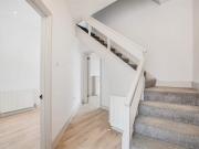 2 bed flat to rent in Upper Richmond Road West, East...