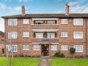 2 bed flat to rent in White Hart Lane, Barnes, SW13 |...