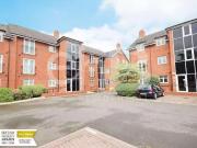 2 bed flat to rent in Woodville Court, CV34, Warwick
