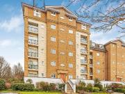2 bed flat to rent in Wyatt Drive, London | James Anderson