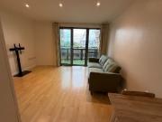 2 Bed Flat, Trentham Court, W3