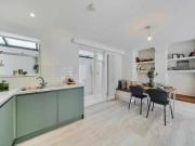 2 Bed, Flat, Wandsworth Bridge Road, London, SW6...