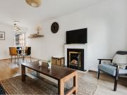 2 Bed Flat, Waterloo Quay, L3