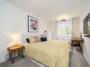 2 Bed Flat, Whitecliff House, SW18