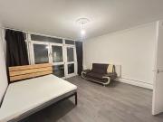 2 Bed Flat With Balcony Near Wapping Station, E1W