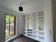 2 Bed Flat with garden. Close to tube / overground