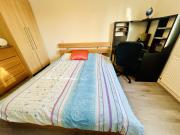 2 Bed fully furnished with bills Park Lodge, M16