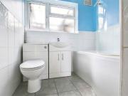 2 bed ground floor maisonette to rent in Cornwall...