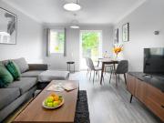 2 Bed, House