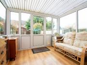 2 Bed House for Rent in Quiet Throop Location