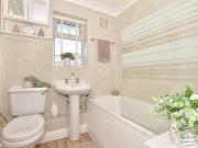 2 bed house for sale