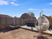 2 bed house for sale