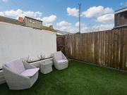 2 bed house for sale