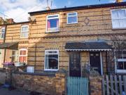 2 bed house for sale