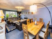 2 bed house for sale