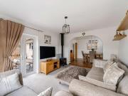 2 bed house for sale