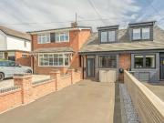 2 bed house for sale