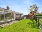 2 bed house for sale