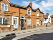 2 bed house for sale